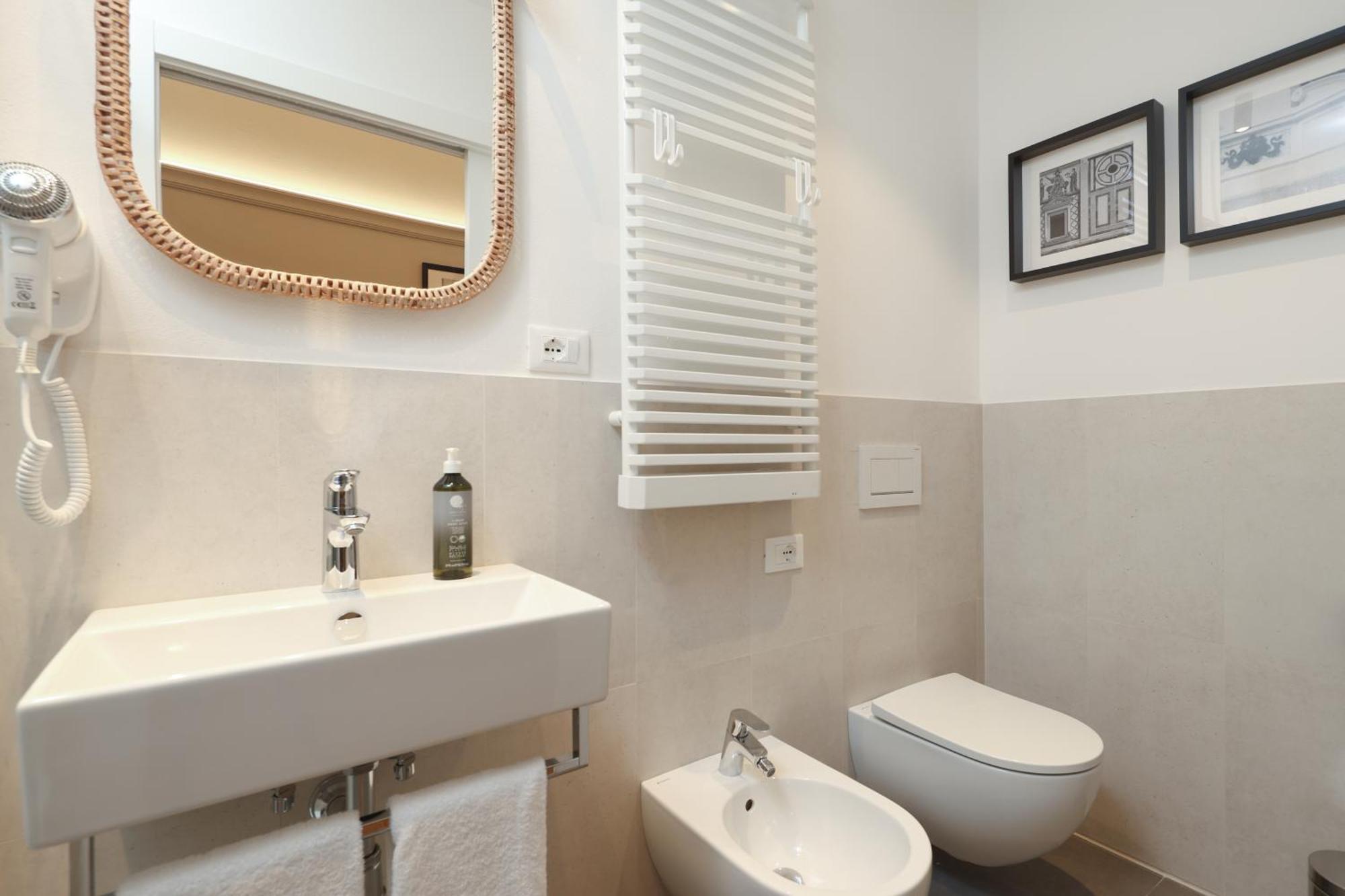 N7 Rooms フィレンツェ 部屋 写真